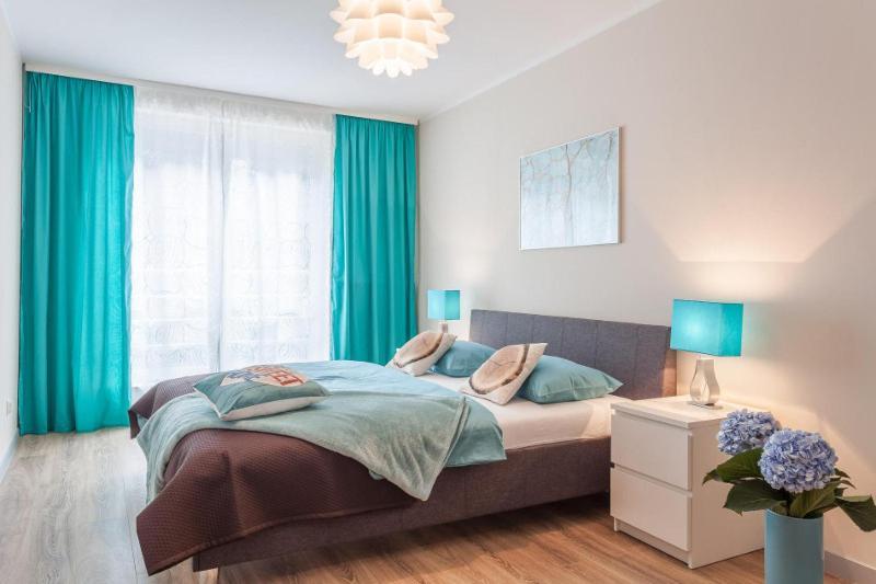 One-Bedroom Apartment Wierzbowa 3