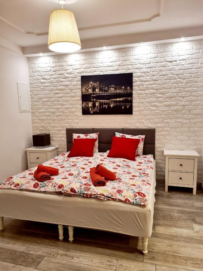 Deluxe Double Studio