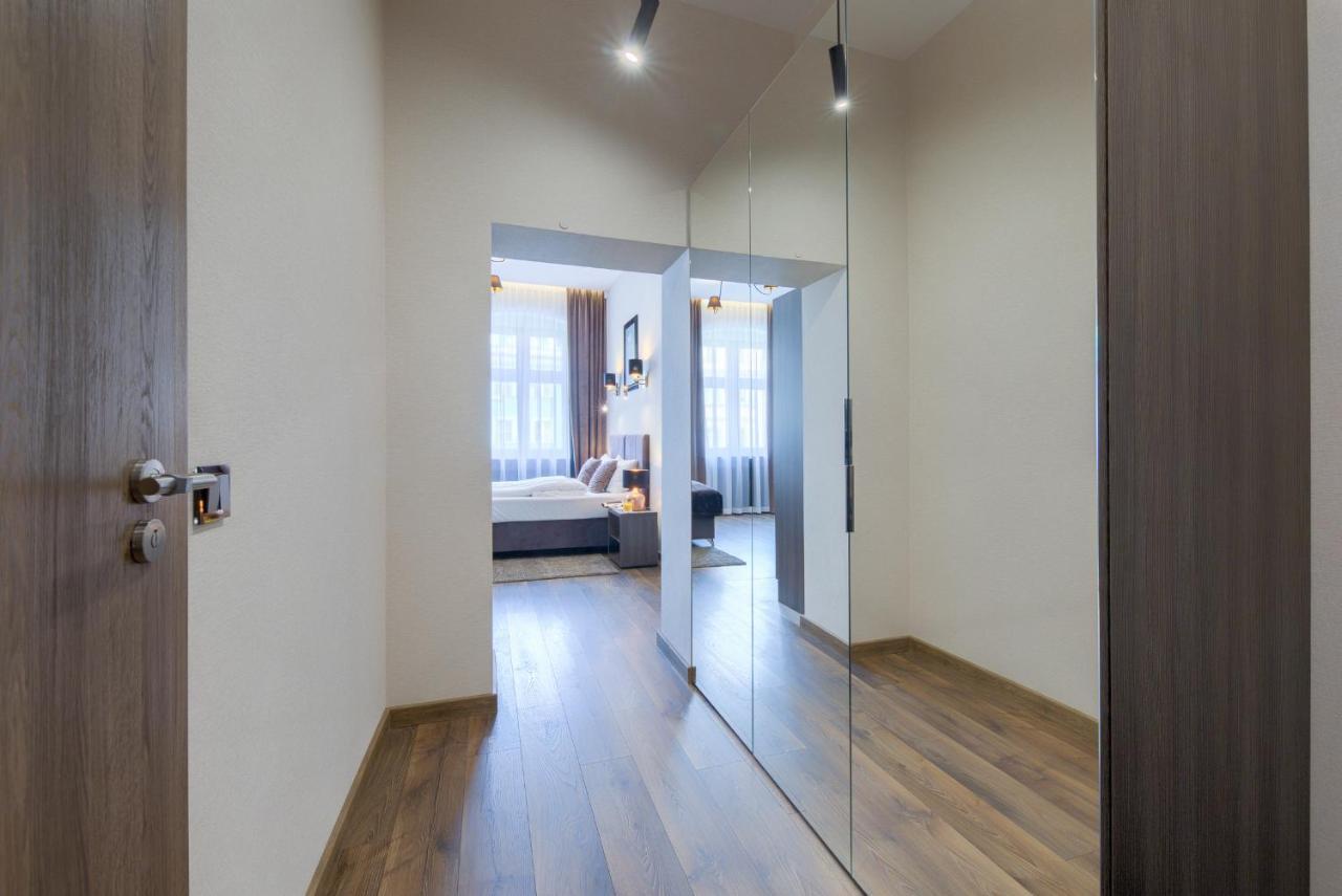 Standard Apartment