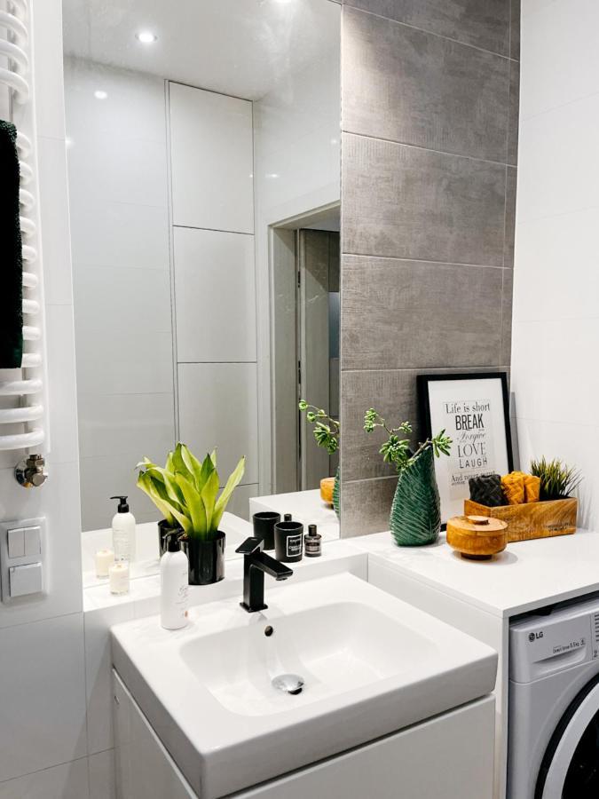 AT77 Apartament z 1 sypialnią Deluxe ul Sikorskiego