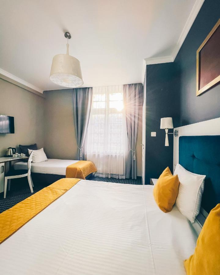 Comfort Triple Room