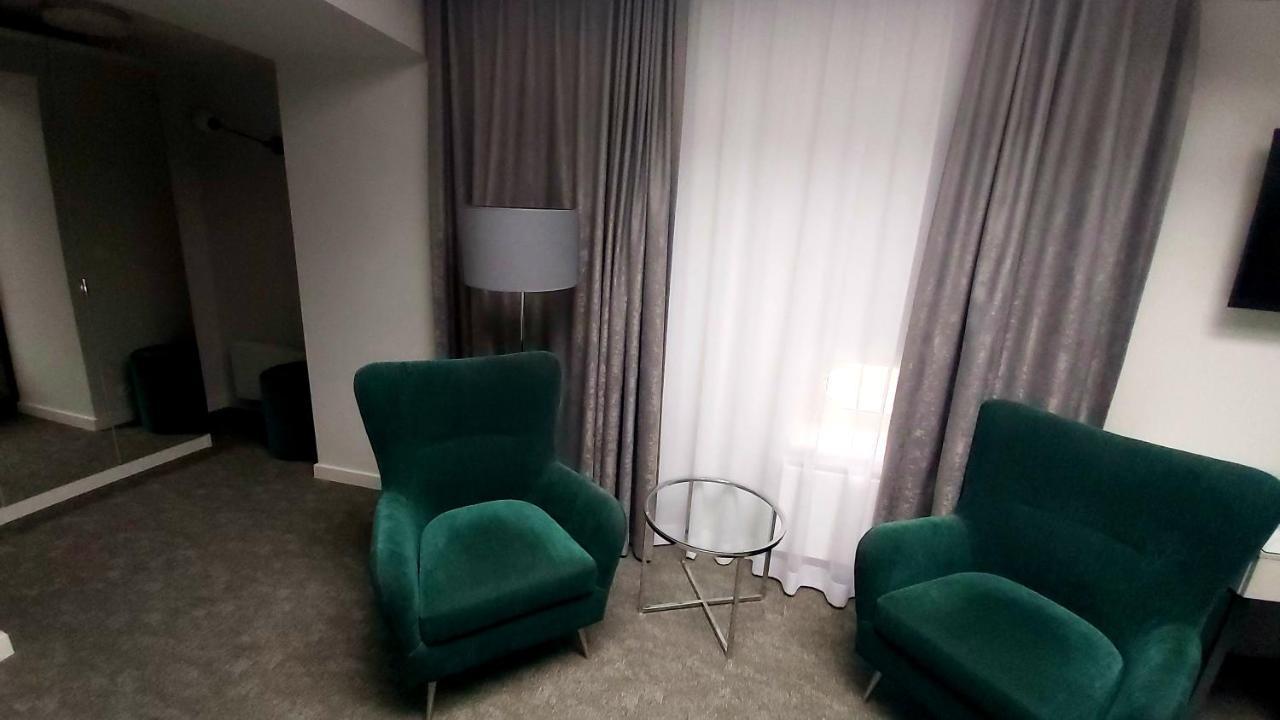 Double or Twin Room Disability Access