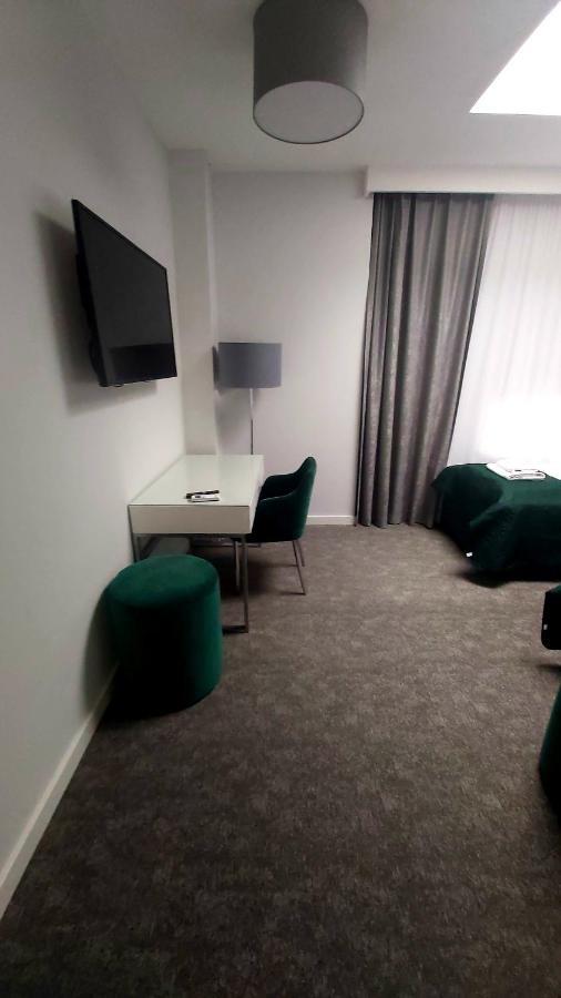 Double or Twin Room Disability Access