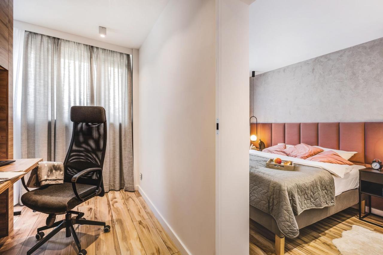 Superior Apartment