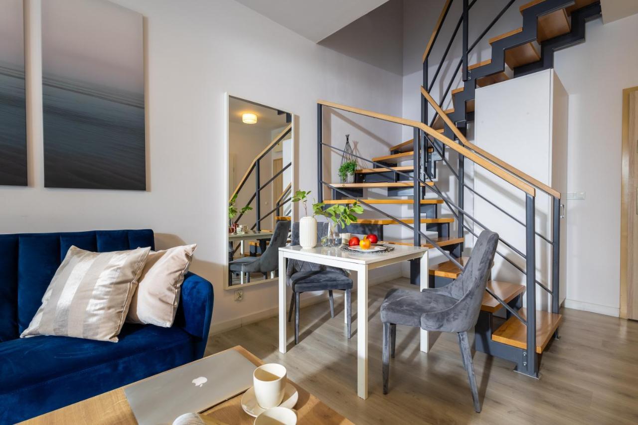 Duplex Apartment,1416652671:JPEG