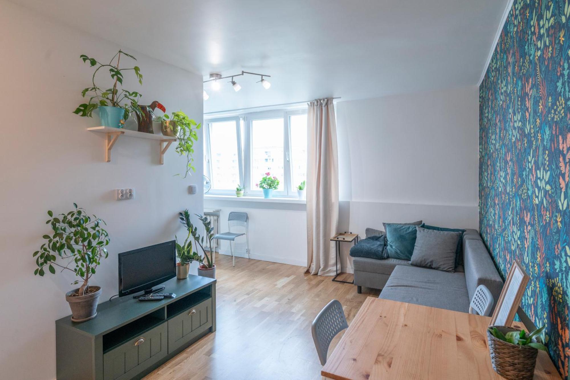 One-Bedroom Apartment
