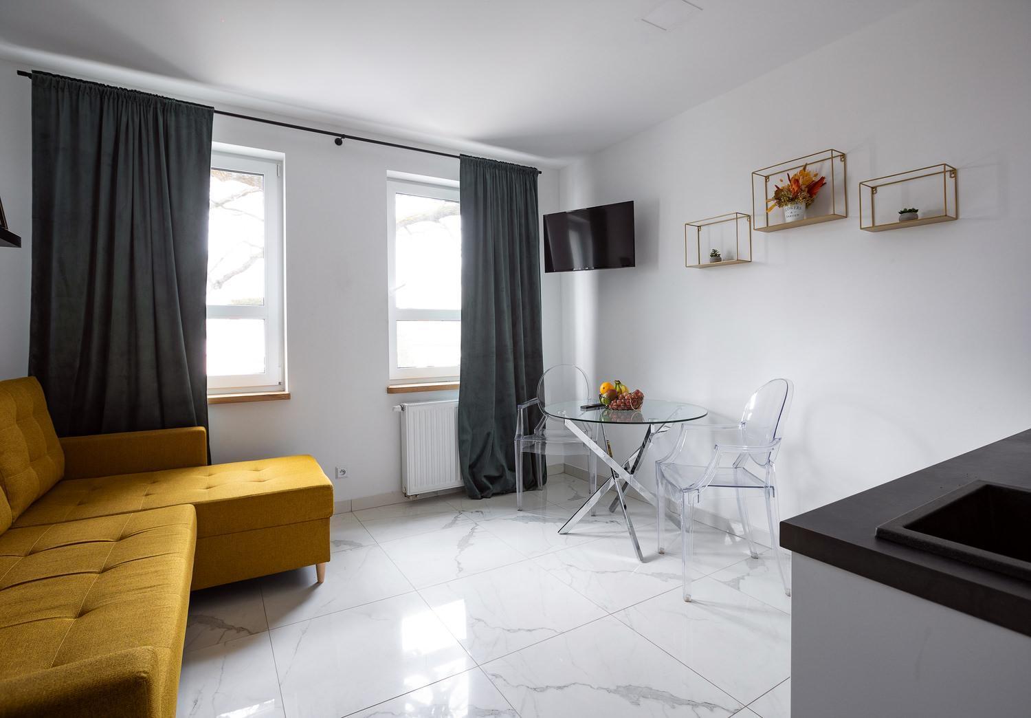 Studio Apartment