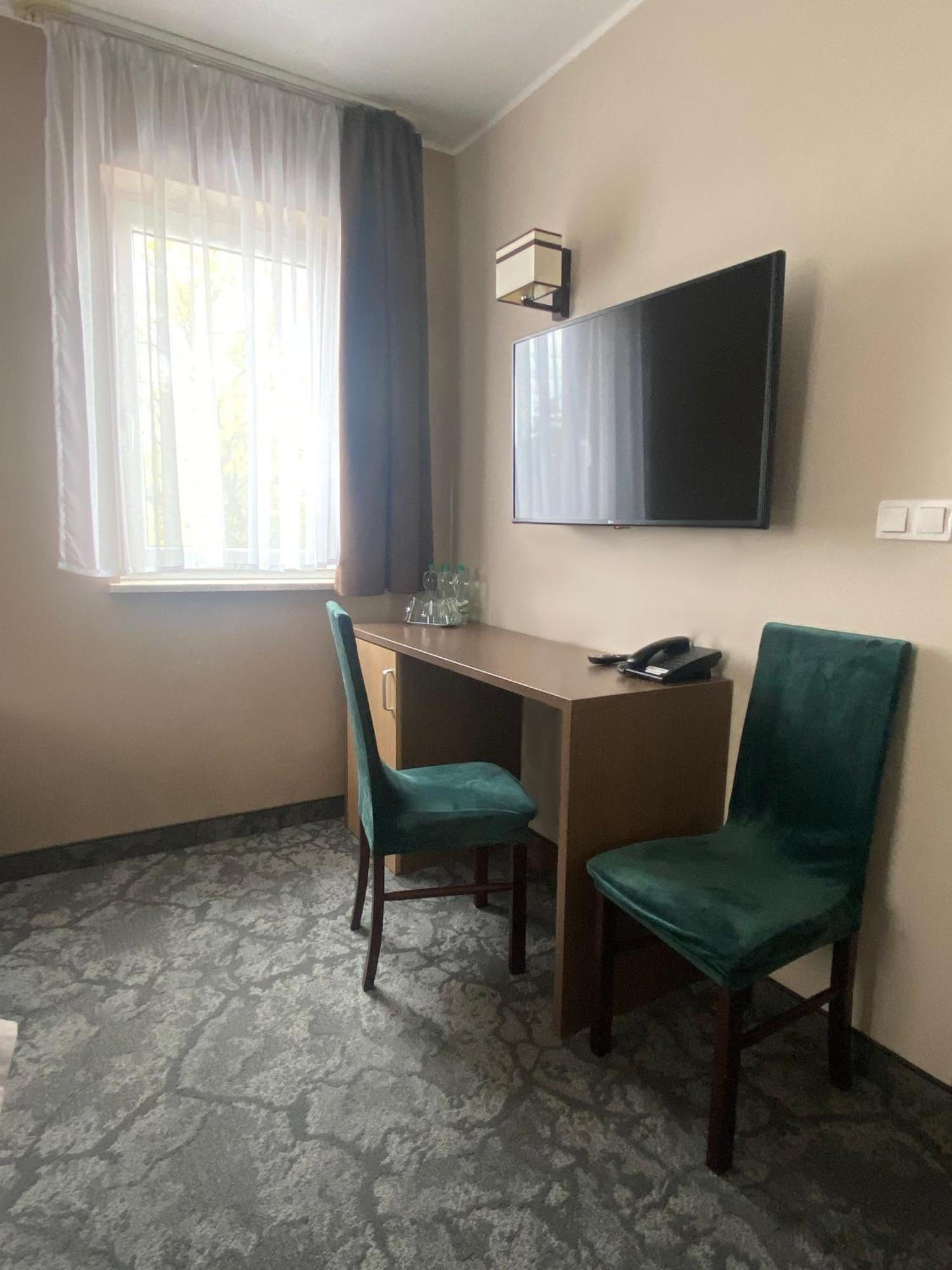 Family Room up to 12 years old