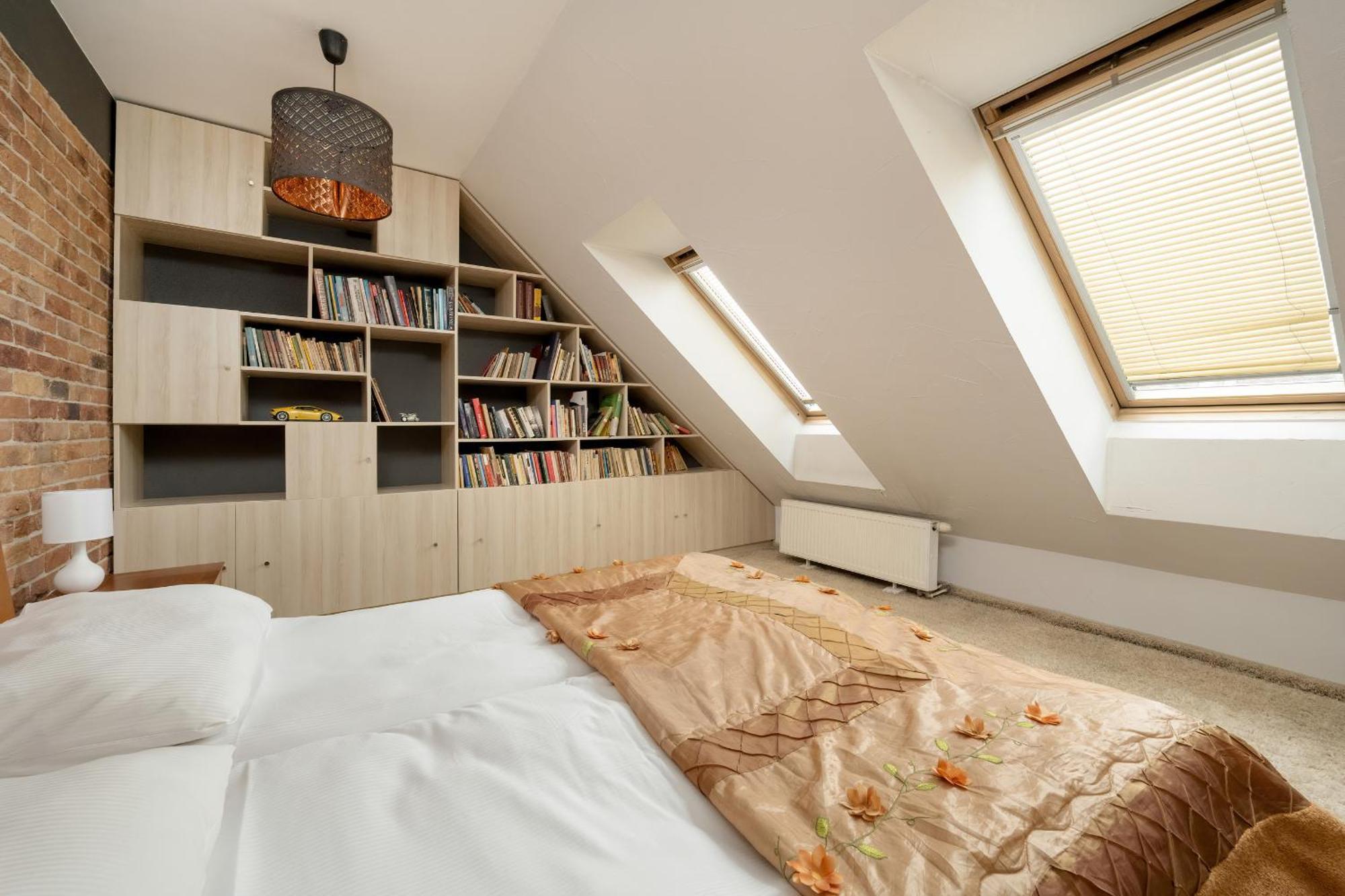 Apartment Split Level