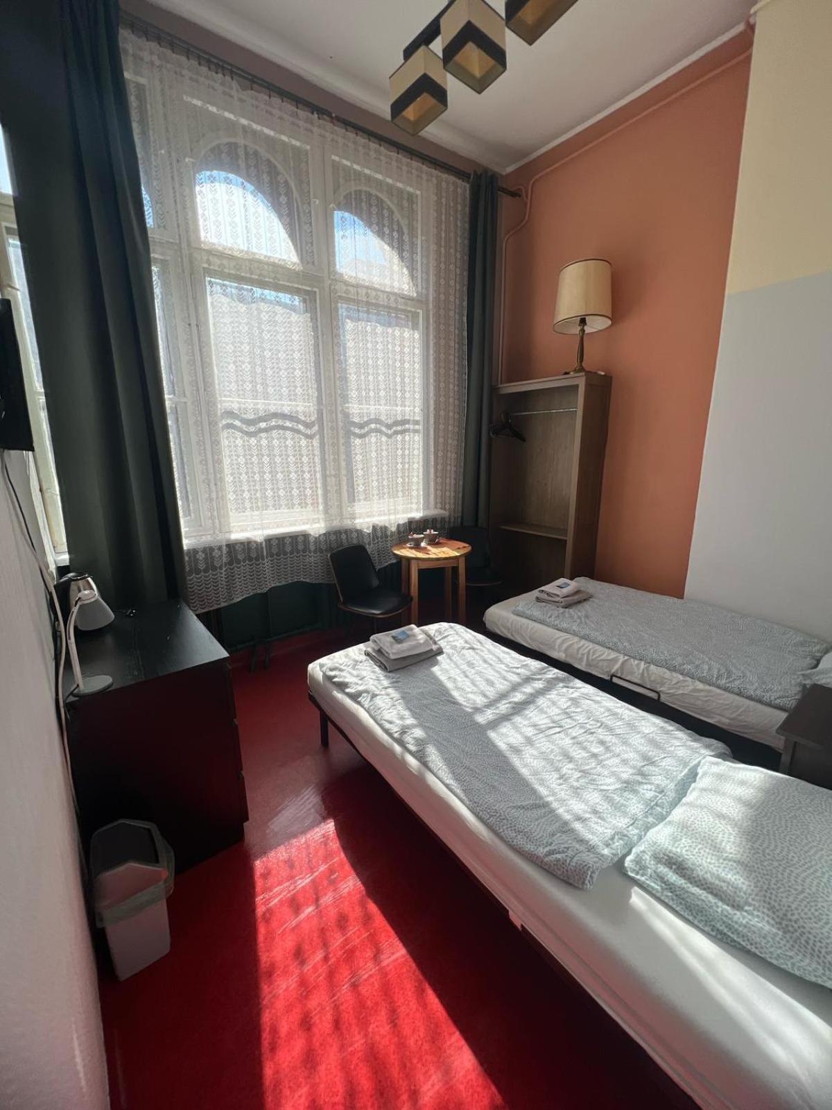 Double Room Private Bathroom