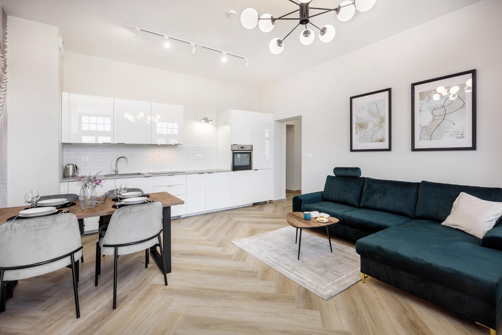 Superior One-Bedroom Apartment Balcony