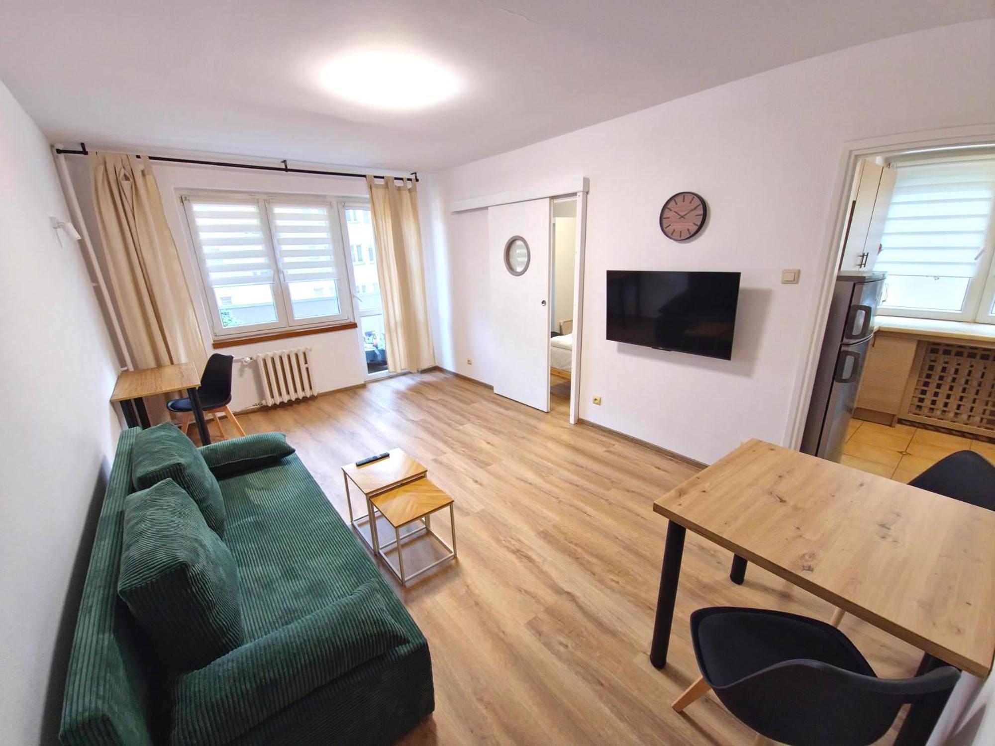 One-Bedroom Apartment