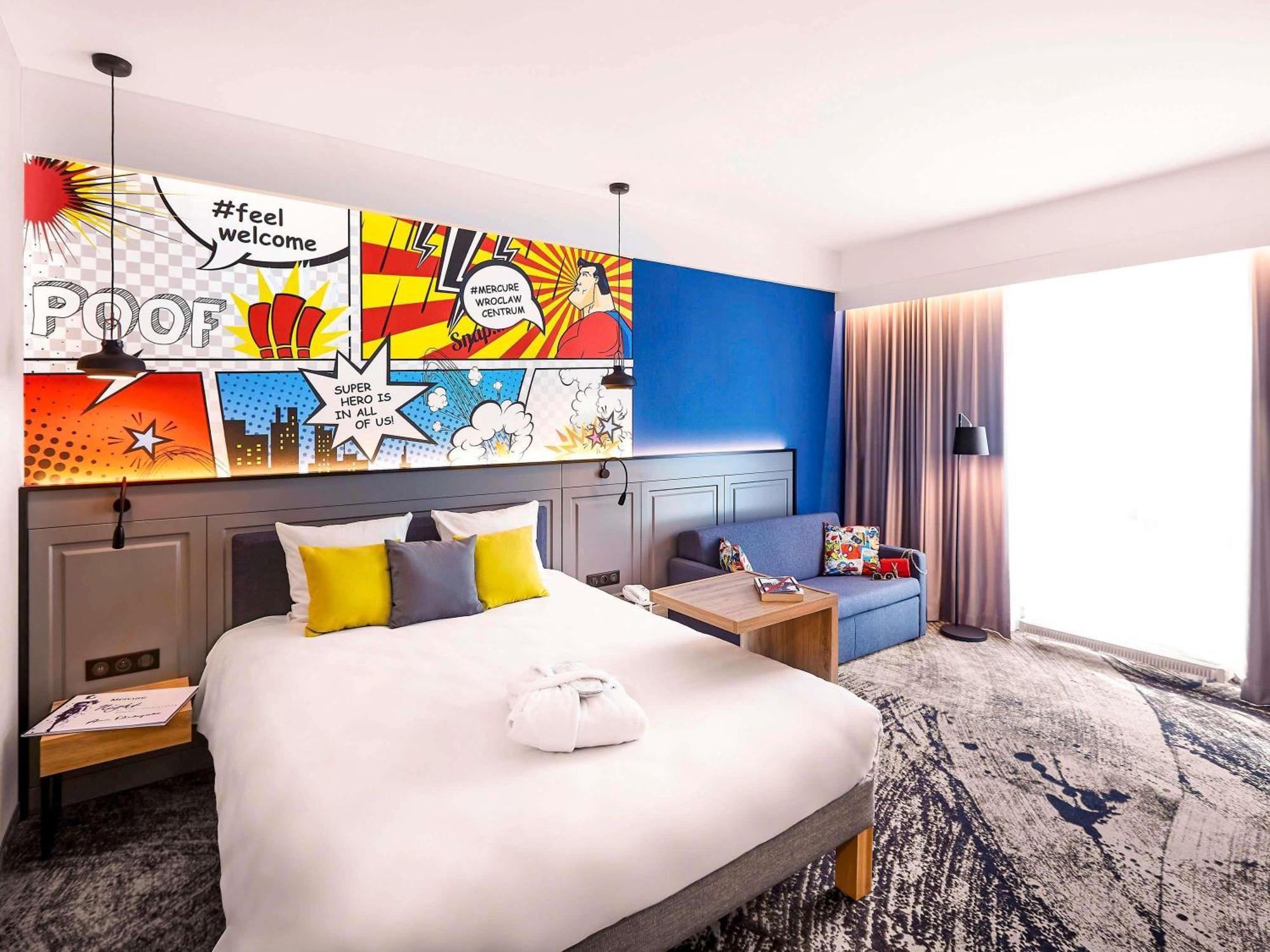 Privilege Room newly renovated double bed sofa City View