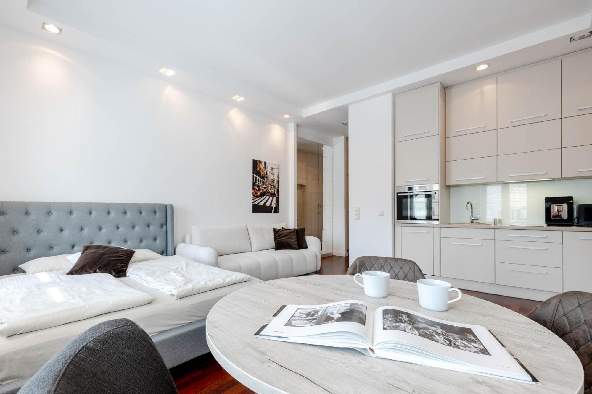 Studio Apartment