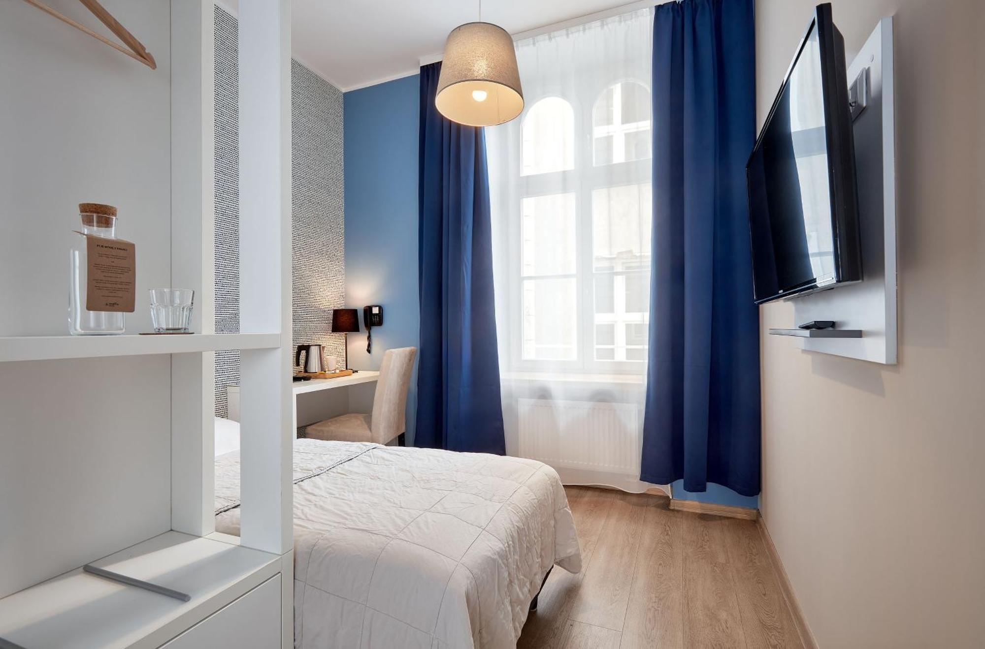 Standard Single Room