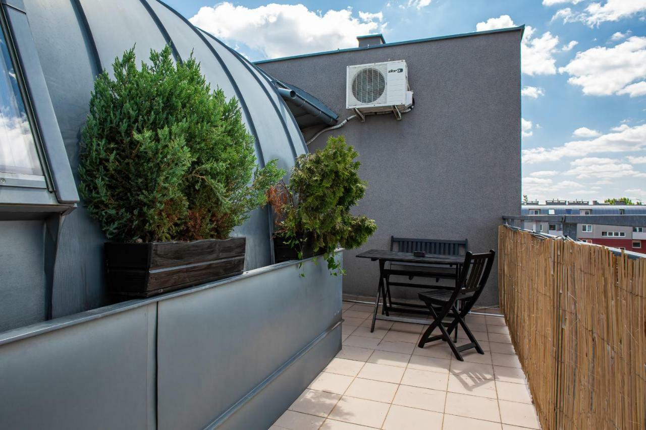 Apartment Split Level