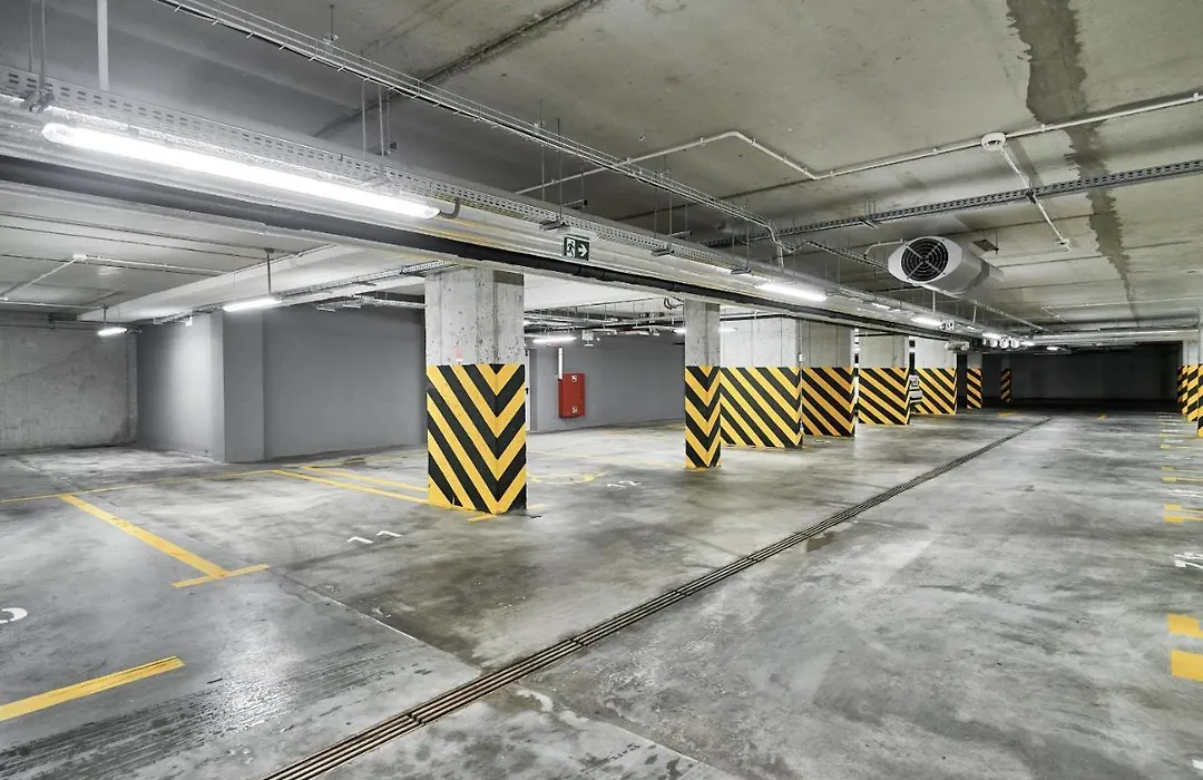 Exclusive Apartments Marina By Noclegi Renters-1