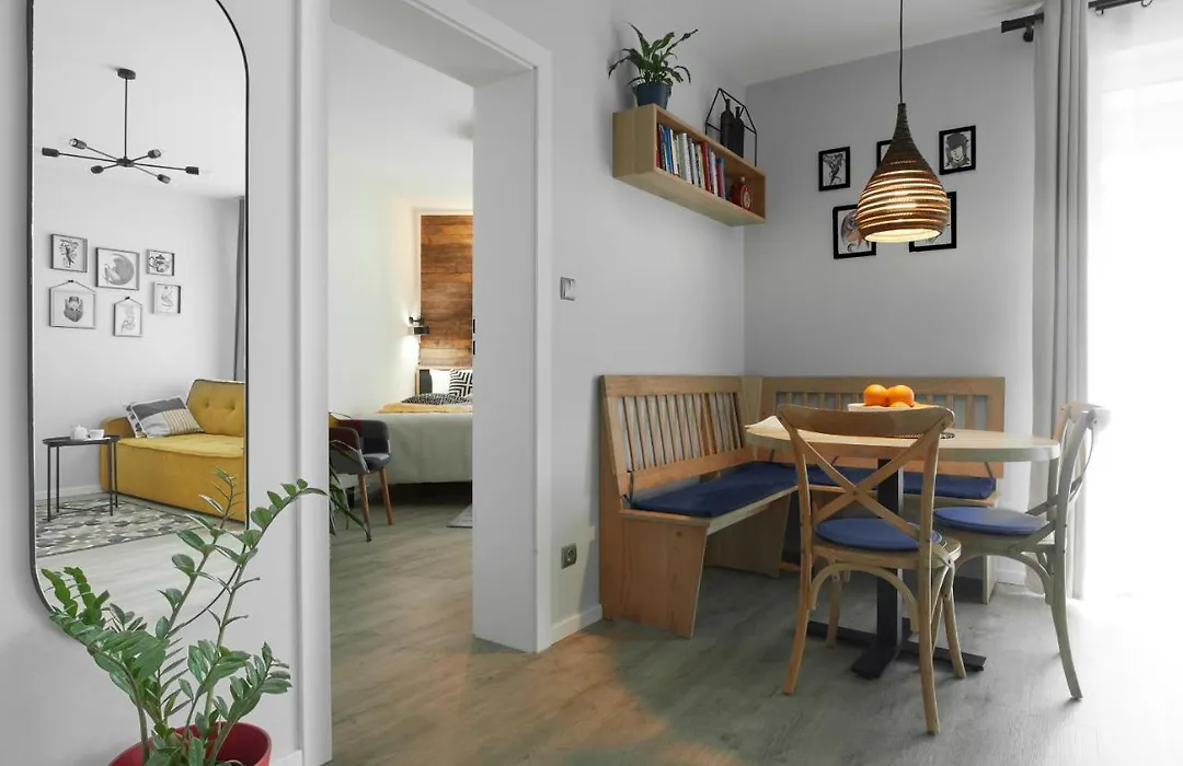 Sherlock Apartment-1