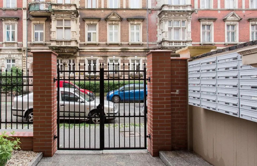 Luksusowy apartament Hercena7 w sercu miasta-1