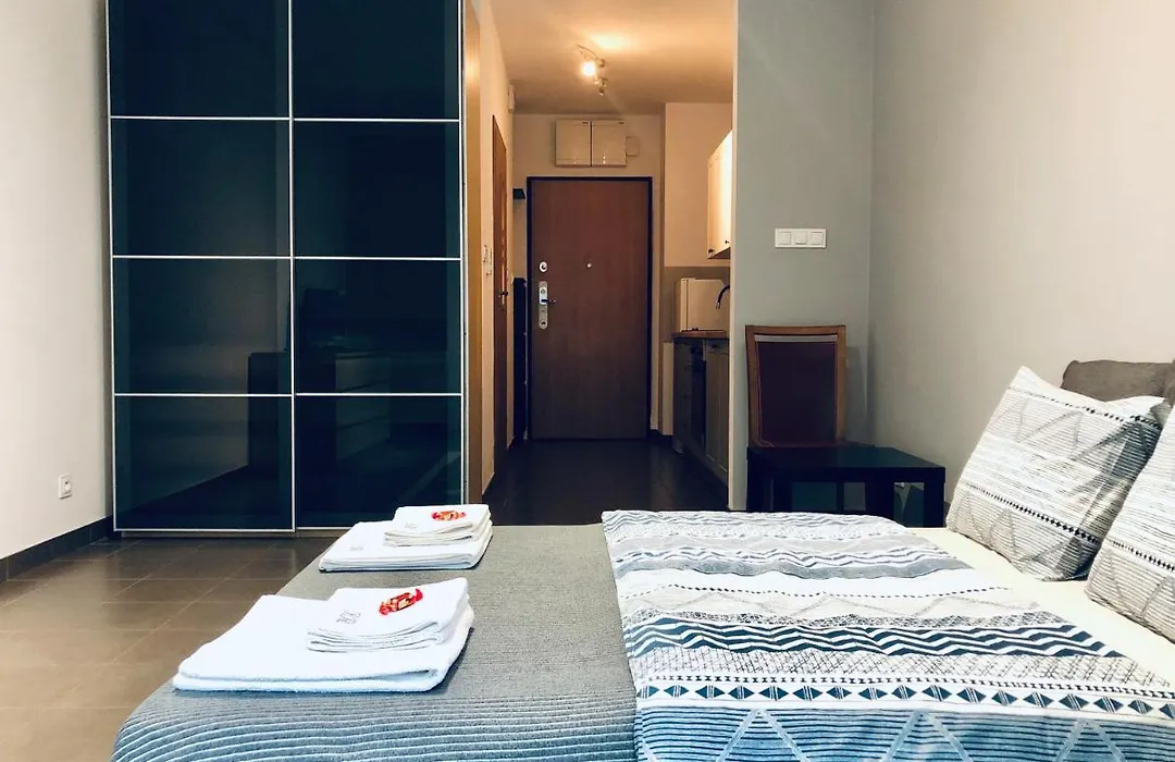 Walonska 9 - Private Apartment-1