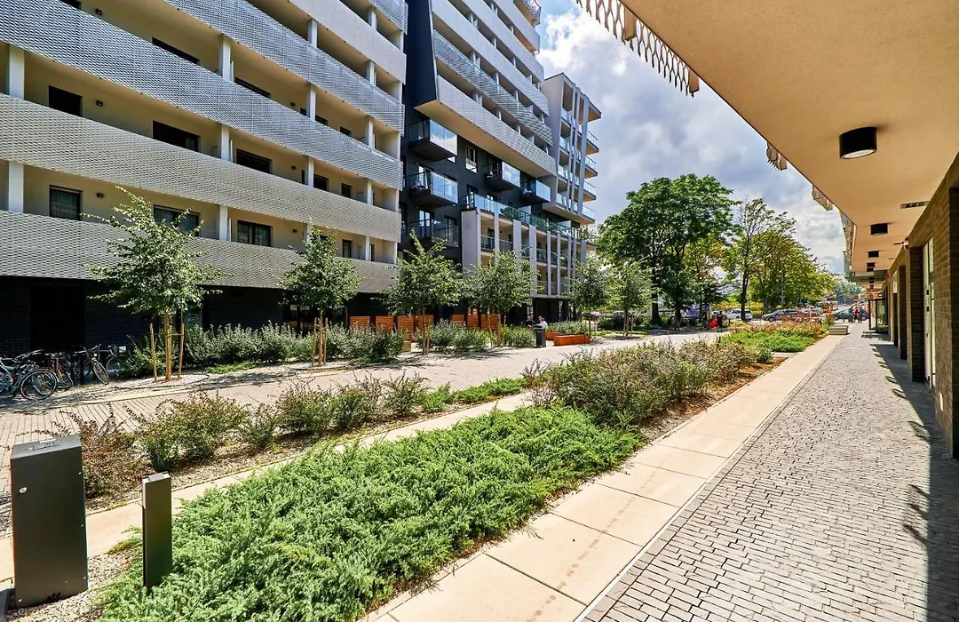 Apartment Wroclaw Sikorskiego with FREE GARAGE by Renters Prestige-1