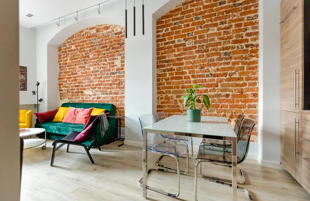 Elegant 2Br, Amazing Old Town Views, Plac Solny Walk To Rynek! Amenities-1