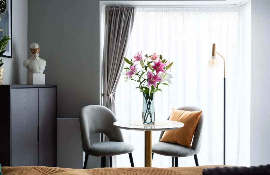 Golden Prince Apartment, So Close To Rynek! Free Parking Included.-1