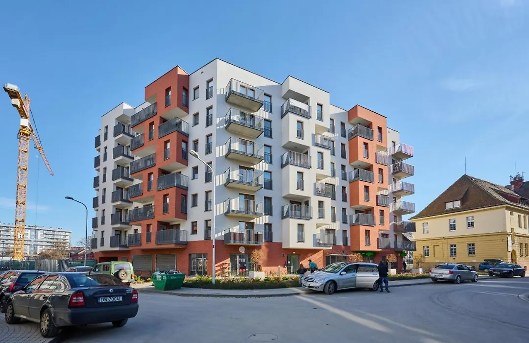 Apartments Dmowskiego Kępa Mieszczańska by Renters-1