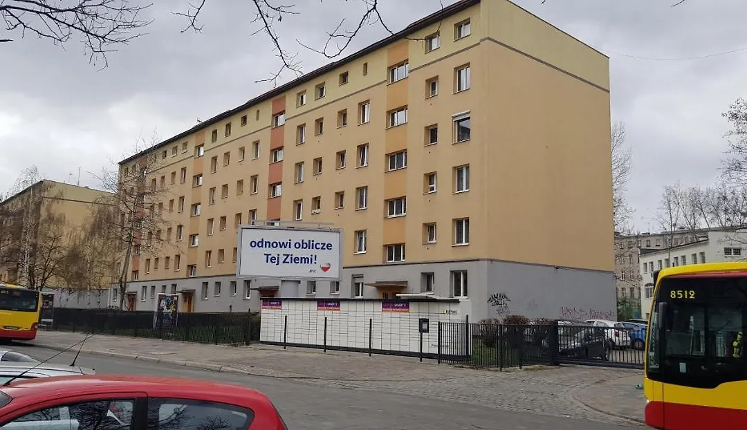 Mieszkanie Jednopokojowe, ul Dworcowa, Centrum, Parking Gratis!!!-1