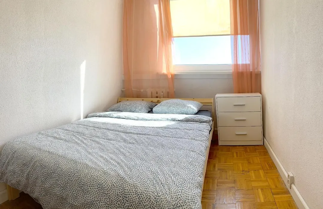 Noclegi - Ul Sliczna-1