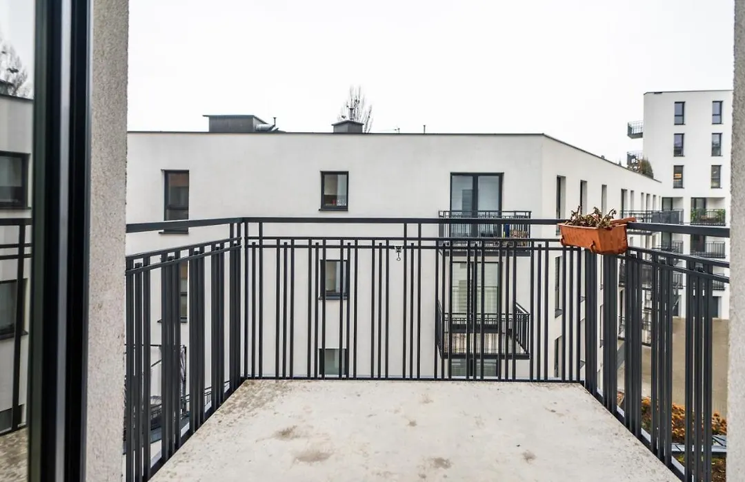 Polaka Apartment ~ Self Check-In 24 ~ Car Park ~Lift-1