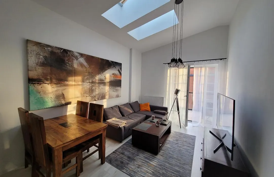 Apartament w Starym Mlynie Loft Różanka-1