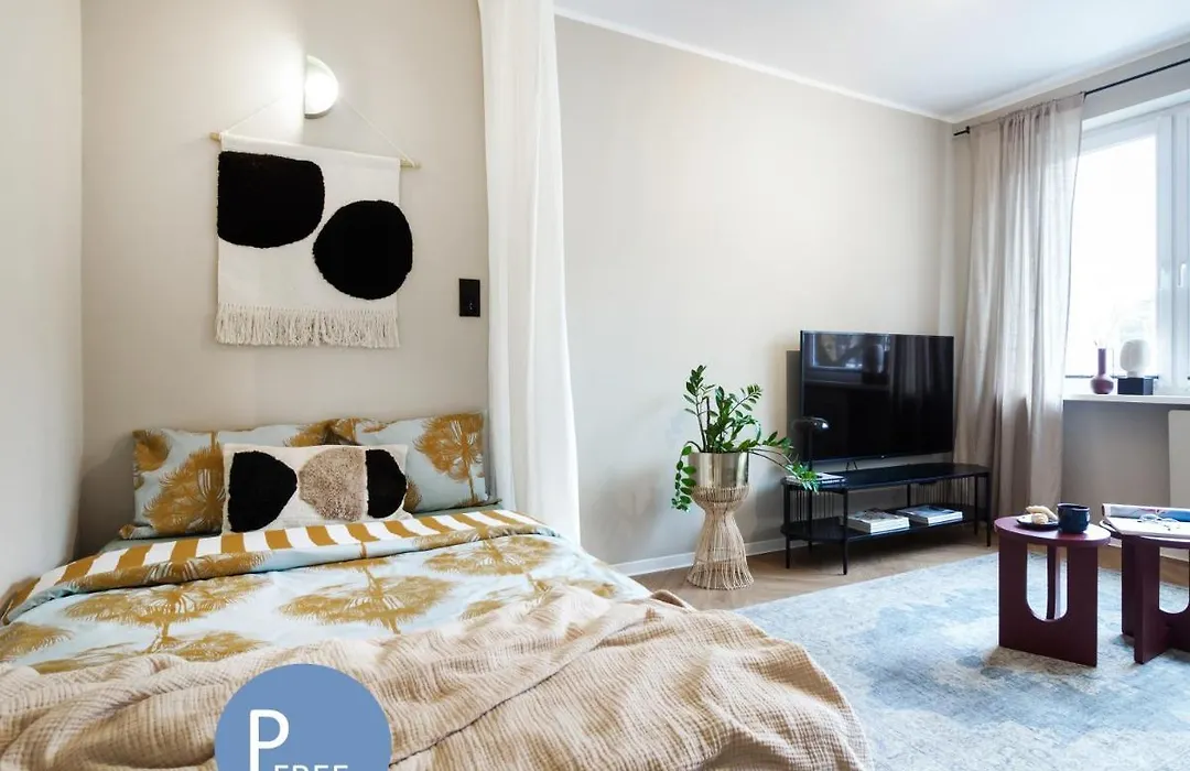 Apartament Good Morning Wrocław - KLIMATYZACJA - 100m Rynek - Netflix - Free Parking - 3 separate rooms - AC-1