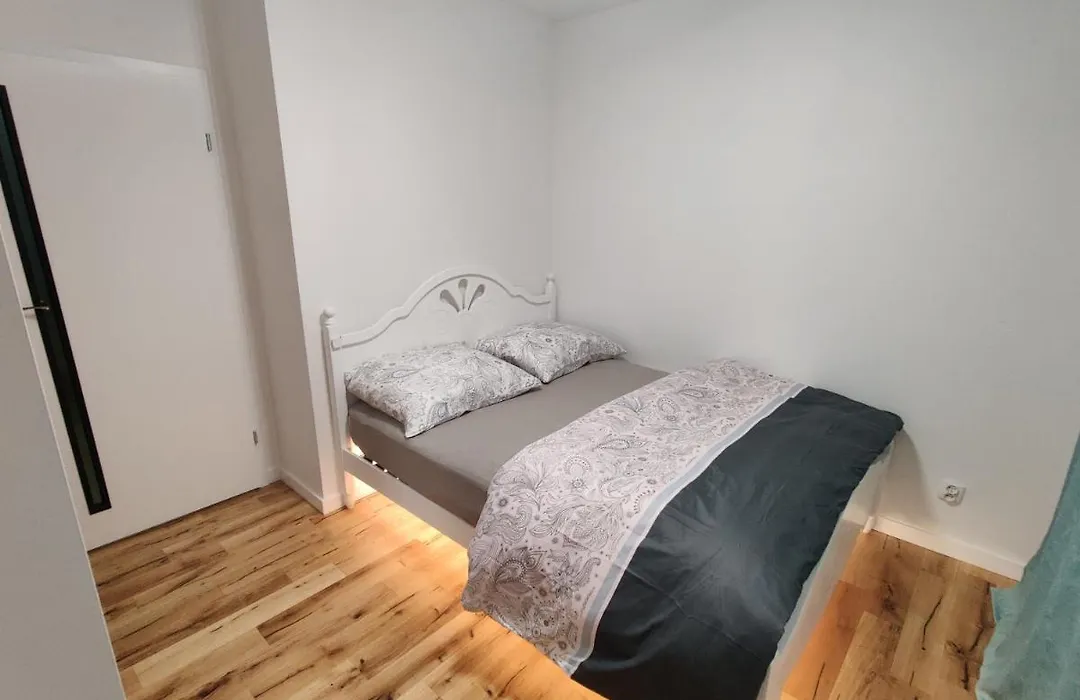 Domar Apartament-1