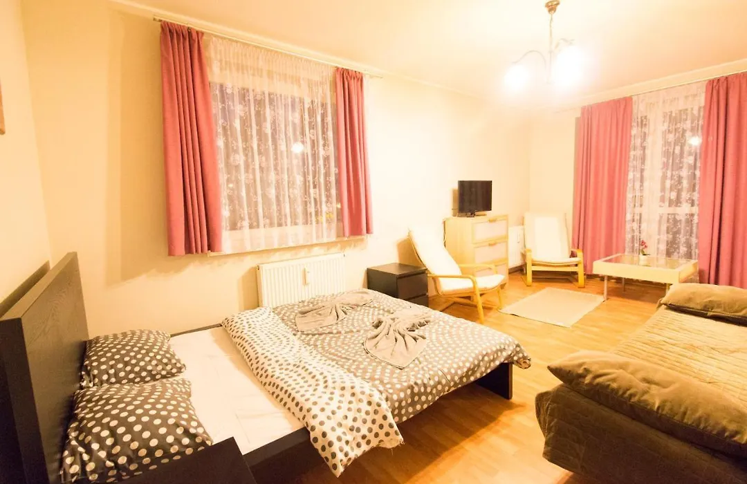 Happy Apartments - Economy-1