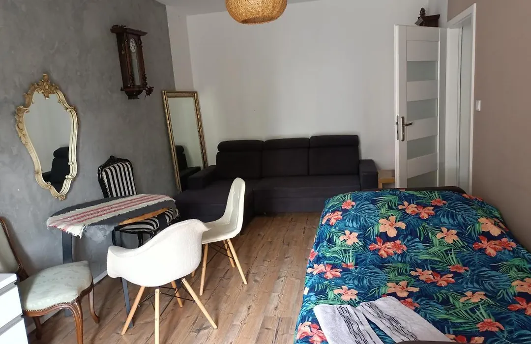Apartament Maestro z tarasem i garażem-1