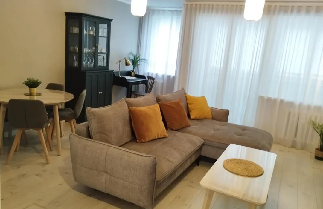 Moon Apartment-1