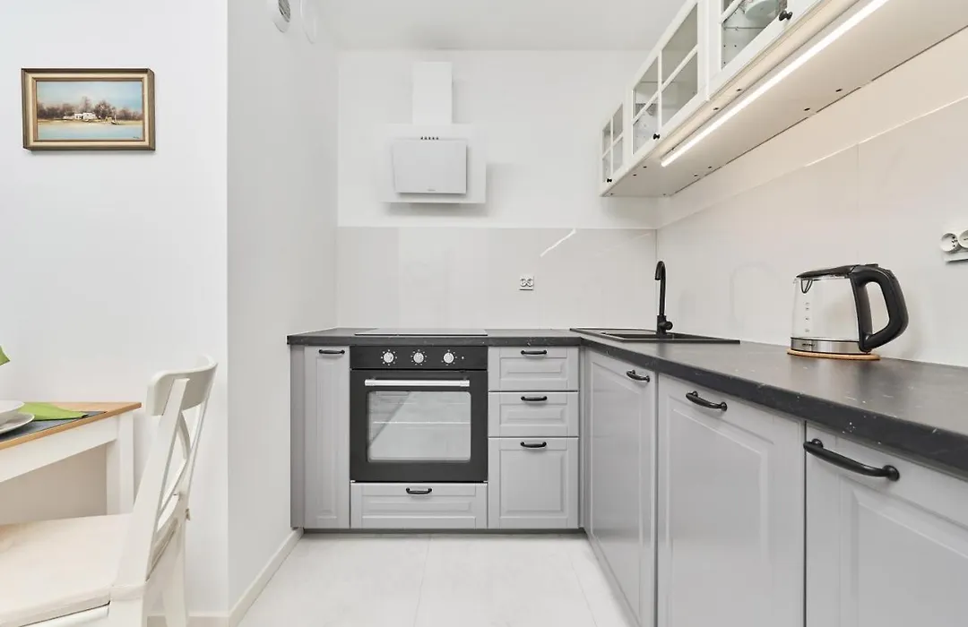 Central SouthStar Apartments - Gwiaździsta - FREE PARKING by Noclegi Renters-1
