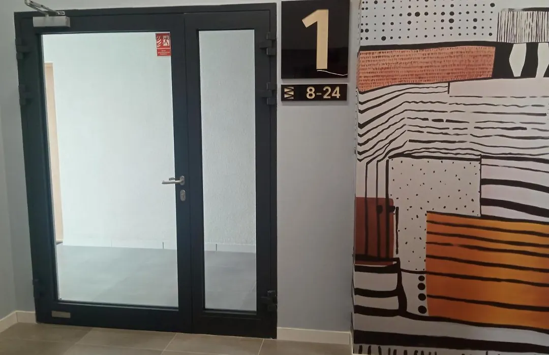 Wroclove Airport Loft-1