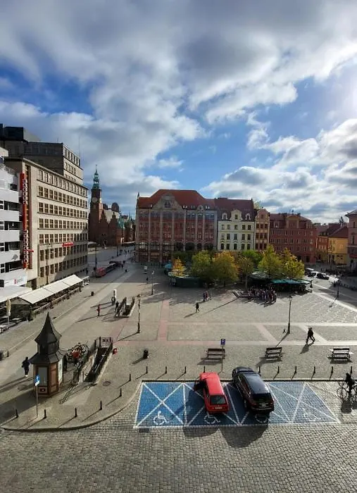 Main City Square View!-1