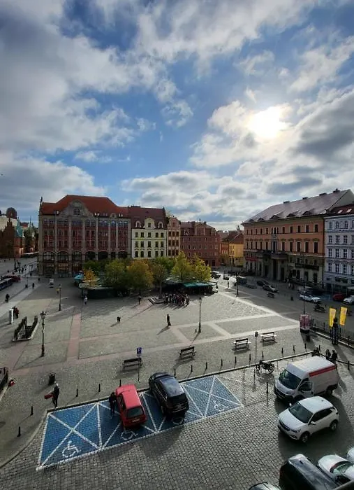 Main City Square View!-1