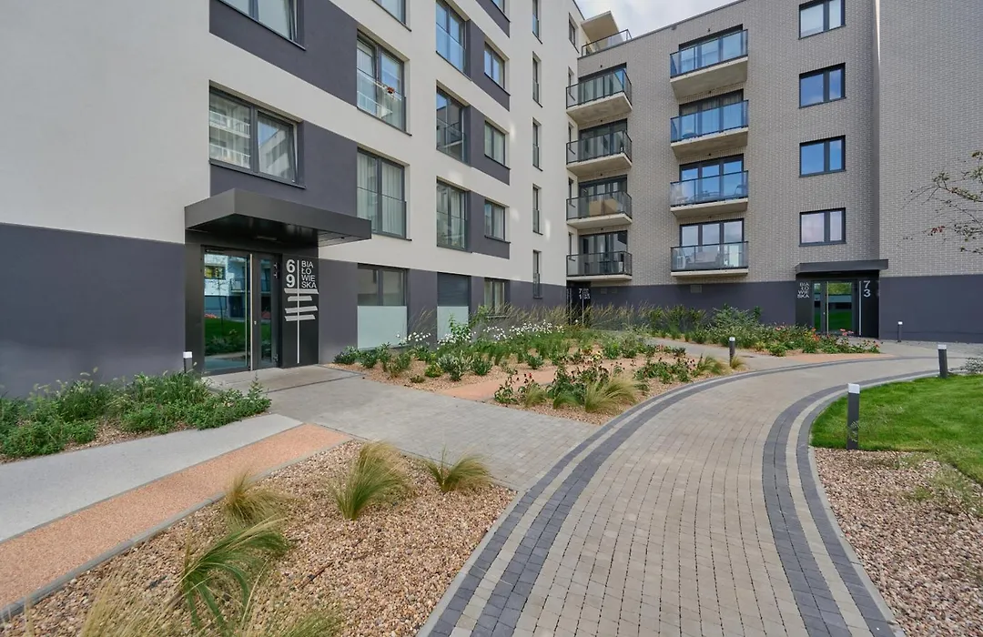 Białowieska 69 - Ekskluzywny apartament w Porcie Popowice z parkingiem i balkonem - Fair Rentals-1