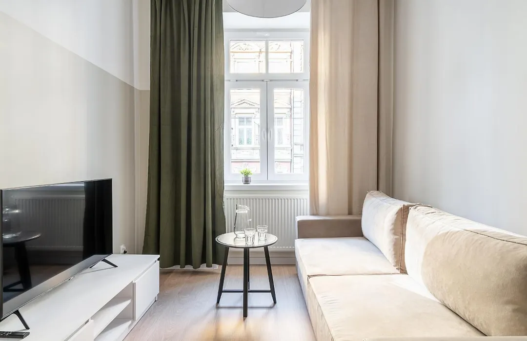 RentPlanet - Apartamenty Śródmieście-1