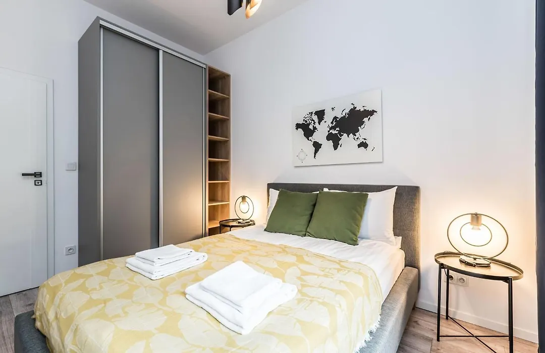 Rent Like Home - Walonska 15-1