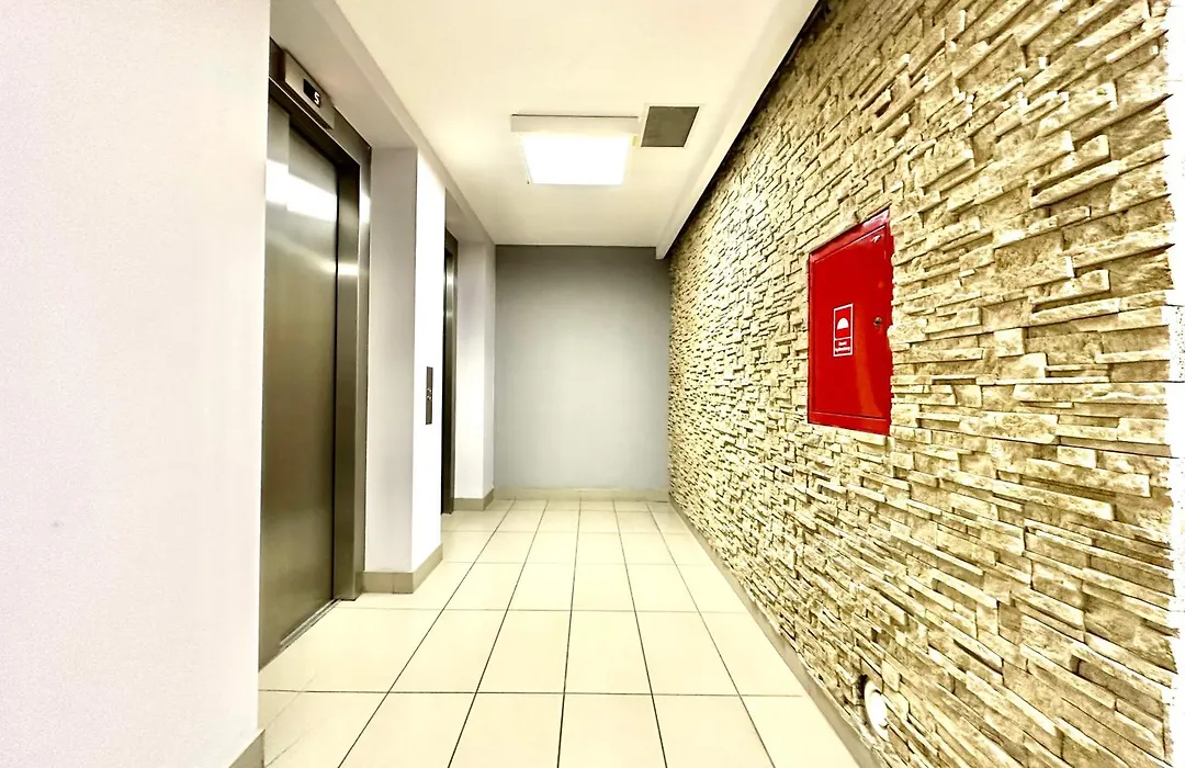 Podwale 2 Apt 54 - Self Check-In 20H - Parking & Lift-1
