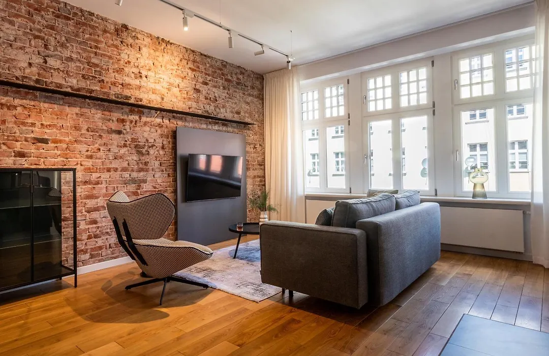 Apartamenty-Wroc Ksiecia Witolda By The River-1