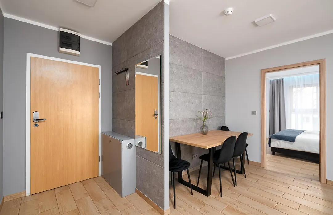 Hubska Apartments-1