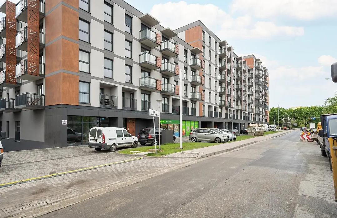 Michalczyka Stylish Apartment With Parking In The City Center Of Wroclaw By Noclegi Renters-1
