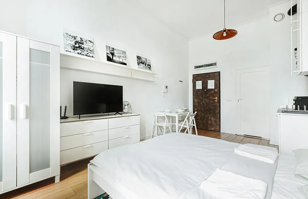 Komfortowy Apartament W Samym Centrum Wroclawia-1