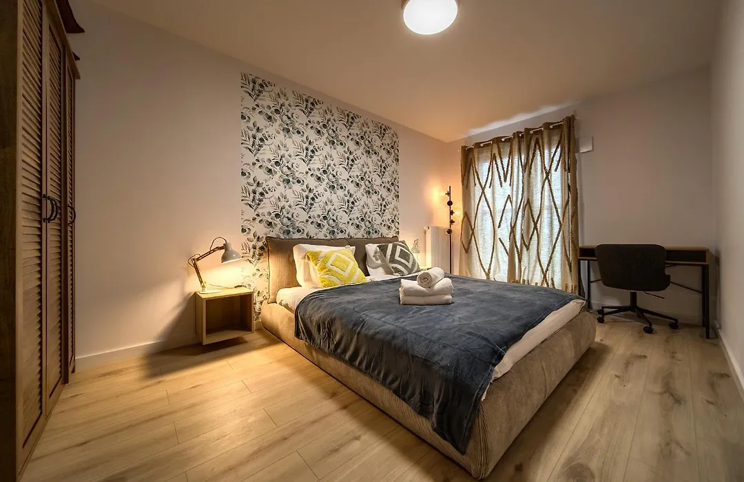 Madalińskiego Deluxe Apartment-1
